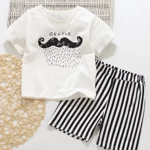 SHEIN Toddler Boys Moustache Print Tee & Striped Shorts