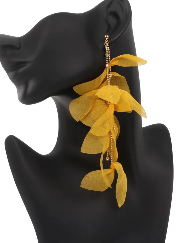 SHEIN Petal Drop Earrings